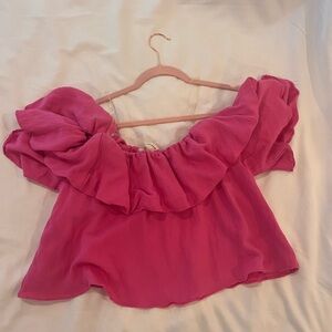 HOT PINK FLOWY BLOUSE. SIZE M